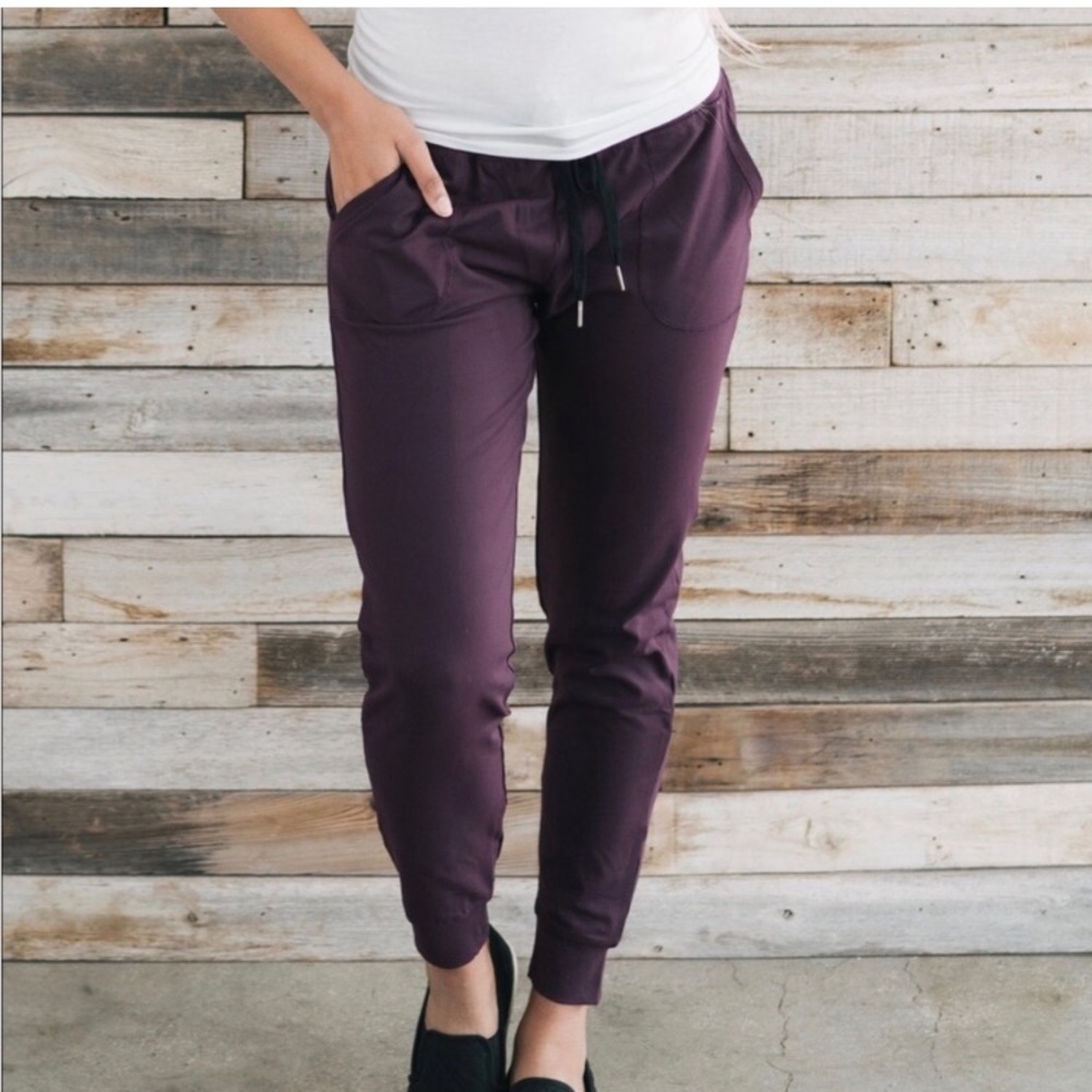 Ziya Active Unwind Jogger in Plum Size S high rise